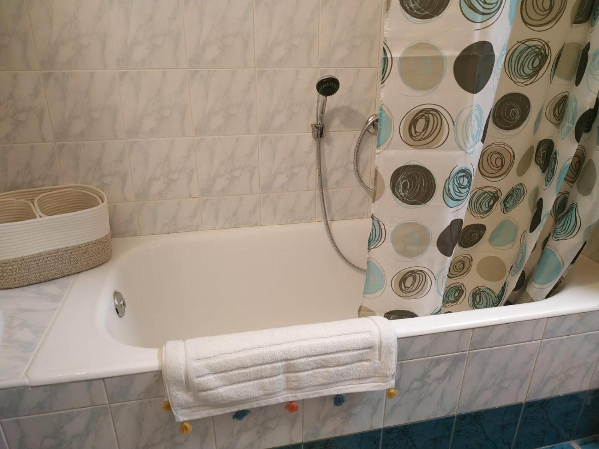 Anemone Bleu-Sea View-200M From Chora Pedestrian Apartment Andros Town Exterior photo